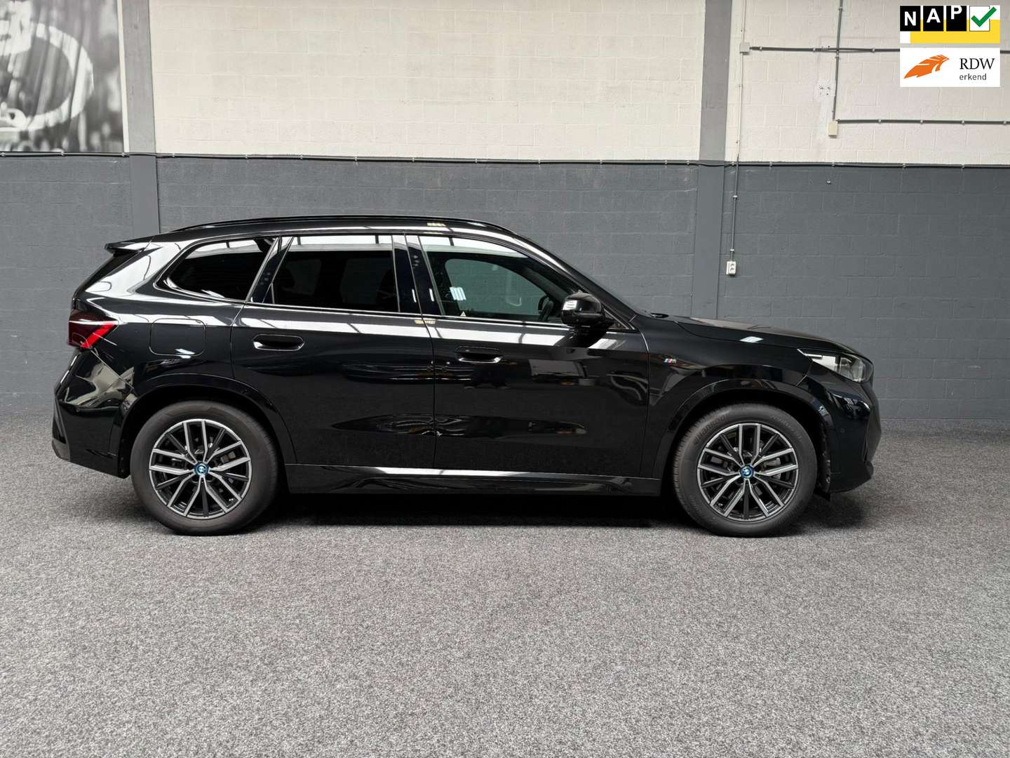 BMW IX1 M-Pakket XDrive30 - 2023 - Joinsteer - #3