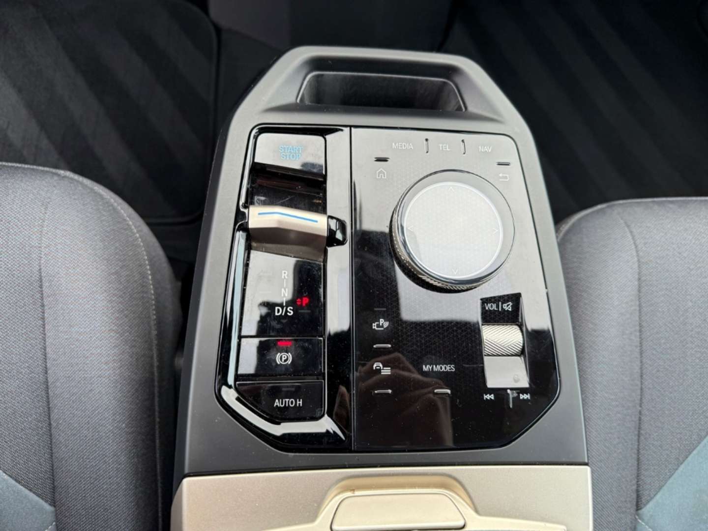 BMW IX XDrive40 - 2022 - Joinsteer - #15
