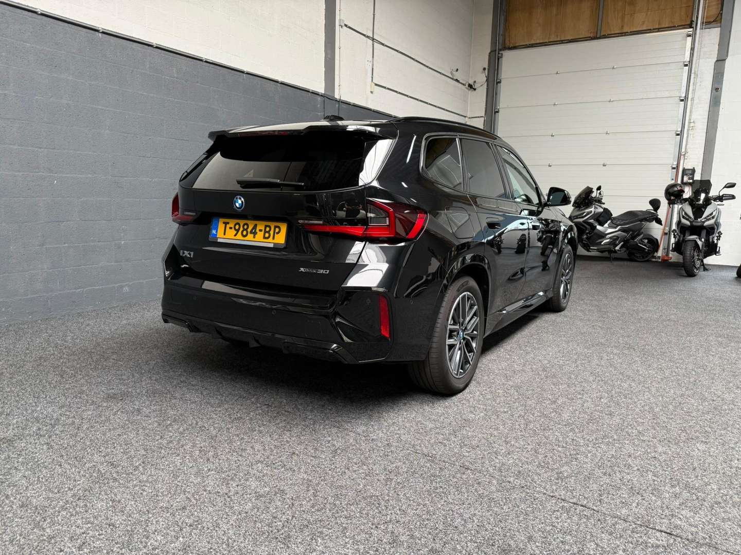 BMW IX1 M-Pakket XDrive30 - 2023 - Joinsteer - #7