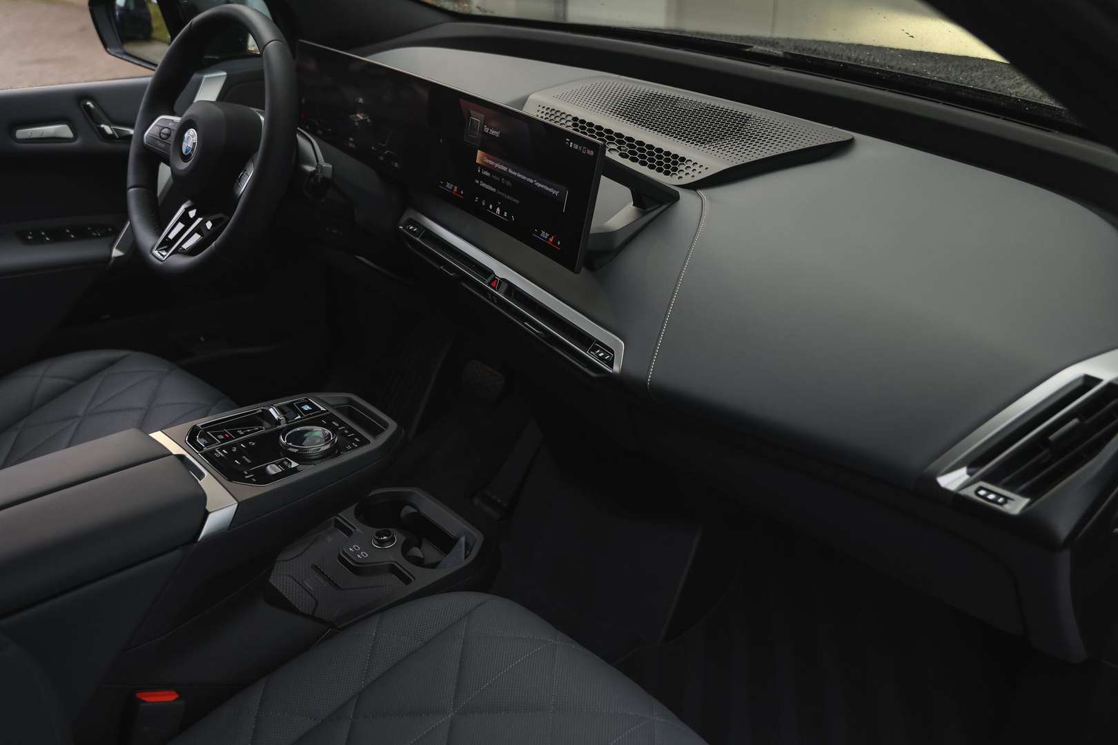 BMW IX High Executive XDrive40 - 2025 - Joinsteer - #7