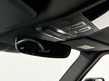 Land Rover Defender 110 D250 AWD Auto X-Dynamic SE — photo 39