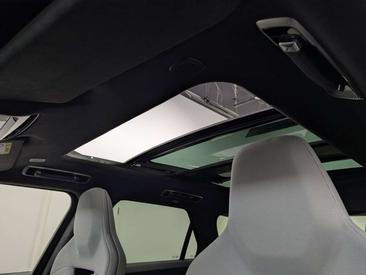 Land Rover Range Rover Sport SV — photo 10