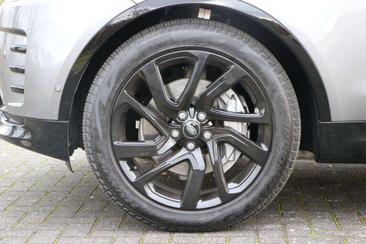 Land Rover Discovery D300 R-Dynamic SE AWD AHK Matrix LED — photo 17