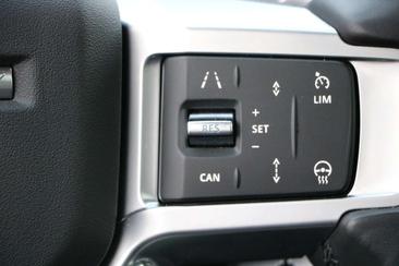 Land Rover Discovery D300 R-Dynamic SE AWD AHK Matrix LED — photo 37