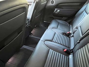 Land Rover Discovery HSE Luxury 3.0 Td6 — photo 3