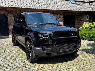 Land Rover Defender 90 D200 MHEV — photo 11