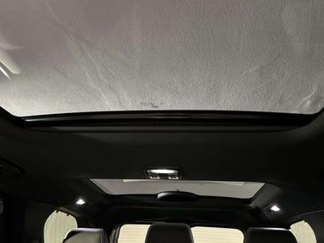 Land Rover Discovery Dynamic HSE D350 — photo 22