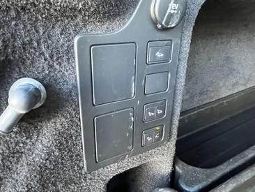 Land Rover Discovery HSE Luxury 3.0 Td6 — photo 15