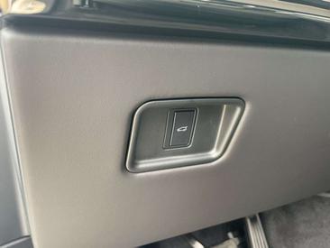 Land Rover Range Rover Sport D350 Autobiography 258 KW — photo 17