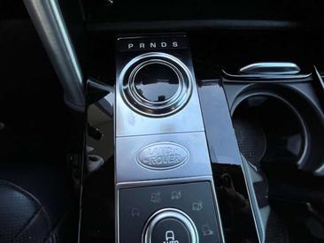 Land Rover Discovery HSE Luxury 3.0 Td6 — photo 22