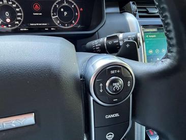 Land Rover Discovery HSE Luxury 3.0 Td6 — photo 28