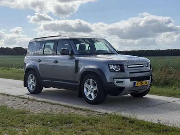 Land Rover Defender 110 SE 3.0 D200 — photo 19
