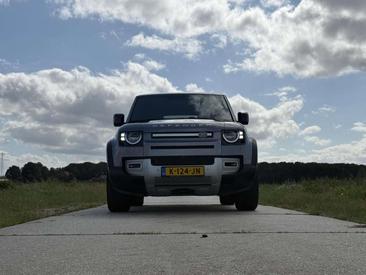 Land Rover Defender 110 SE 3.0 D200 — photo 22