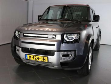 Land Rover Defender 110 SE 3.0 D200 — photo 39