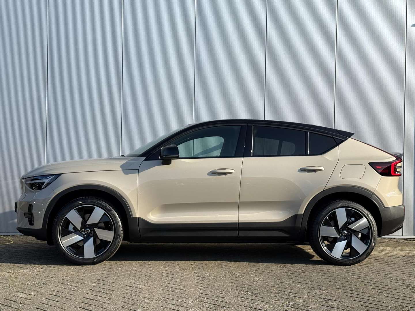 Volvo C40 Recharge PLUS - 2025 - Joinsteer - #2