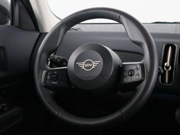 Mini Countryman Essential Cooper E — photo 2