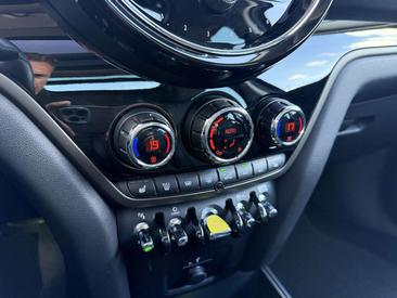Mini Countryman COOPER SE — photo 16