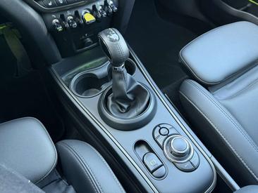 Mini Countryman COOPER SE — photo 18