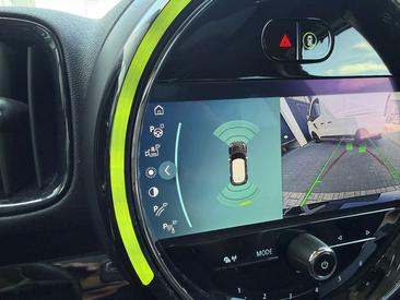 Mini Countryman COOPER SE — photo 35