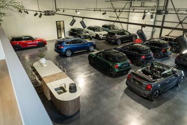 Mini Cabrio JCW Cooper S — photo 6