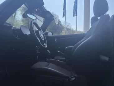 Mini Cabrio JCW Cooper — photo 5