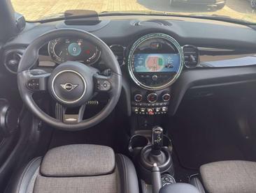 Mini Cabrio JCW Cooper — photo 6