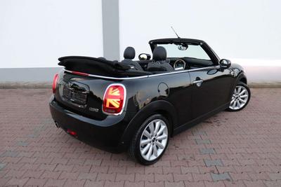 Mini Cabrio COOPER
