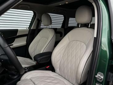 Mini Countryman COOPER SE — photo 5