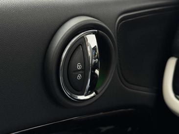 Mini Countryman COOPER SE — photo 25