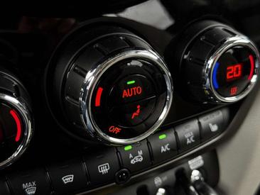 Mini Countryman COOPER SE — photo 34