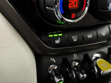 Mini Countryman COOPER SE — photo 38