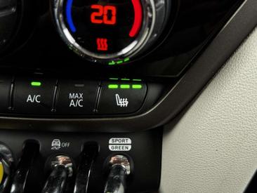 Mini Countryman COOPER SE — photo 40