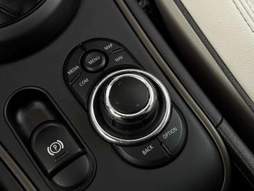 Mini Countryman COOPER SE — photo 45