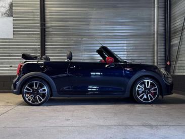 Mini Cabrio Yours John Cooper Works — photo 9