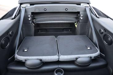 Mini Cabrio COOPER — photo 44