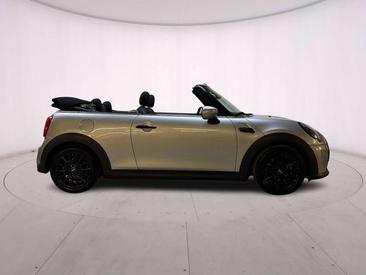 Mini Cabrio Classic Cooper — photo 4