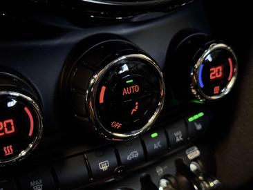 Mini Cabrio Yours John Cooper Works — photo 28
