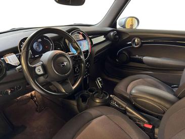 Mini Cabrio Classic Cooper — photo 6