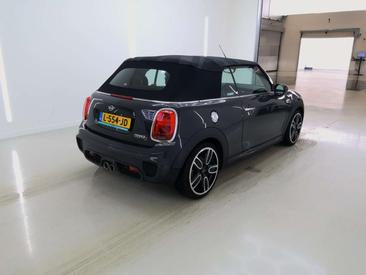 Mini Cabrio JCW Cooper S — photo 2