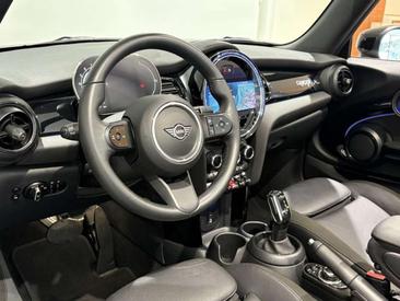 Mini Cabrio COOPER — photo 8