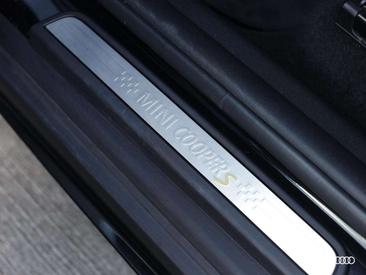 Mini Countryman COOPER SE — photo 3