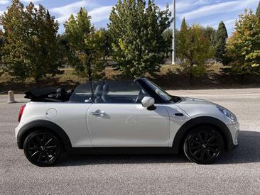 Mini Cabrio Hype Cooper — photo 10