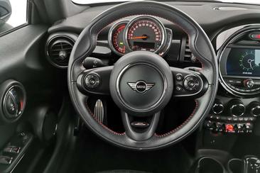 Mini Cabrio COOPER — photo 11