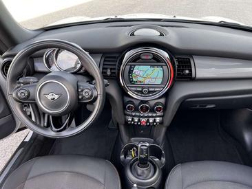 Mini Cabrio Hype Cooper — photo 11