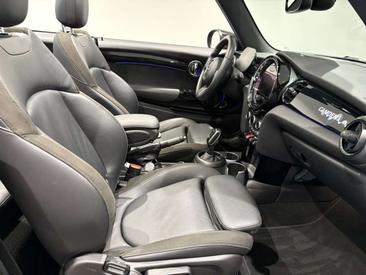 Mini Cabrio COOPER — photo 17