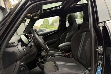 Mini 5 Portes JCW Cooper — photo 8