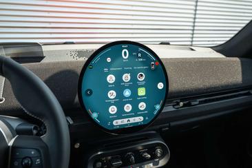 Mini Aceman Favoured Cooper SE — photo 19