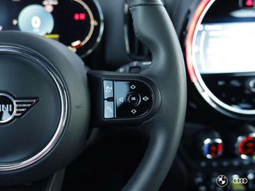 Mini Countryman COOPER SE — photo 19