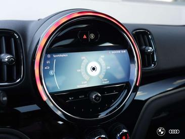 Mini Countryman COOPER SE — photo 27