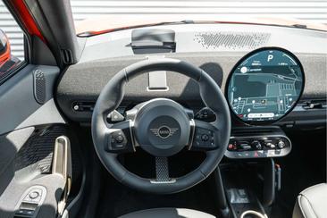 Mini Aceman Favoured Cooper SE — photo 34